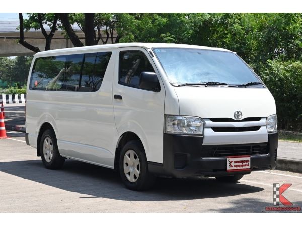 Toyota Hiace 3.0 (ปี 2014) ตัวเตี้ย D4D Van